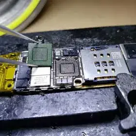 Micro chip repair for iPhone